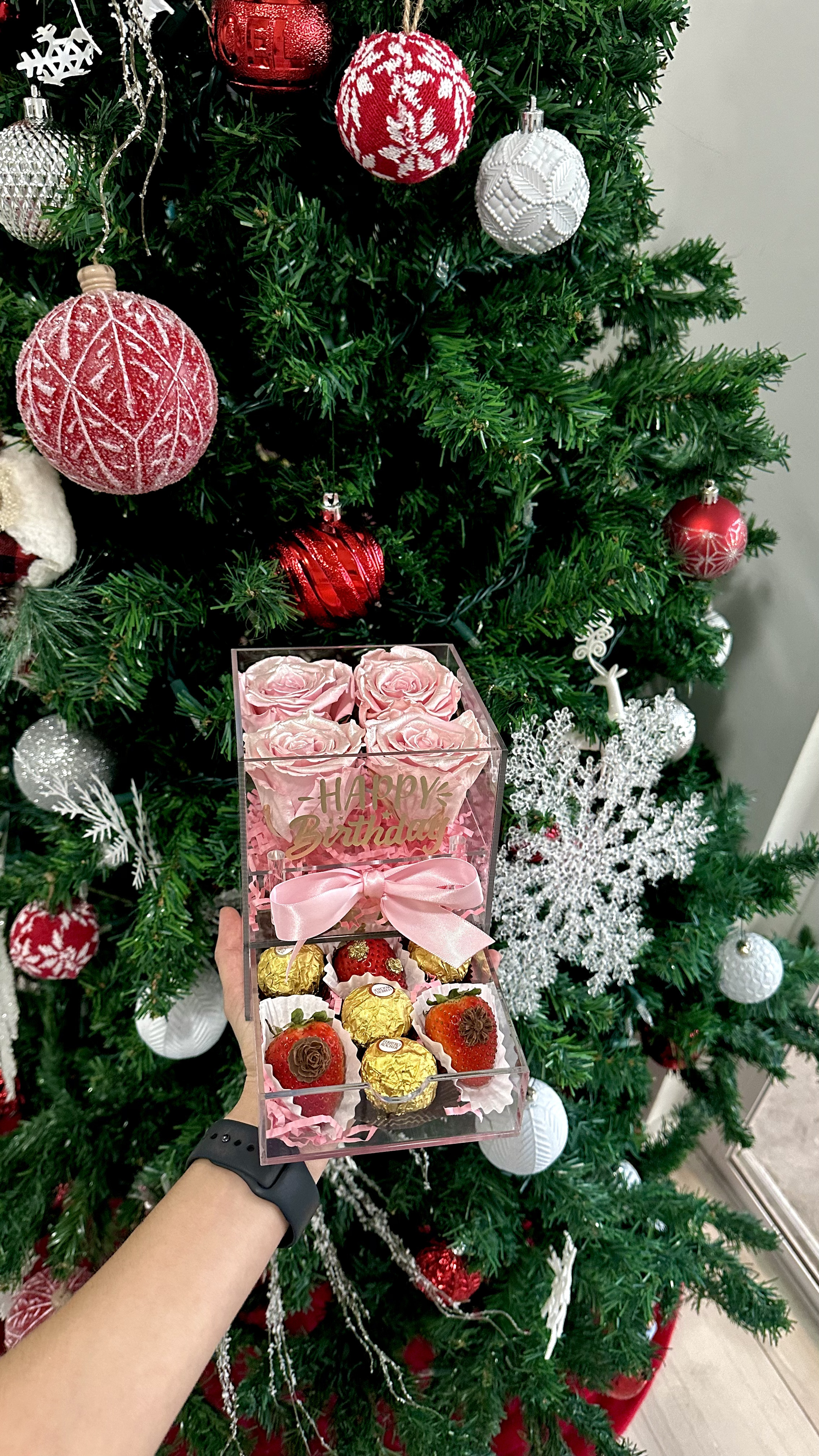 Preserved Roses Acrylic Box